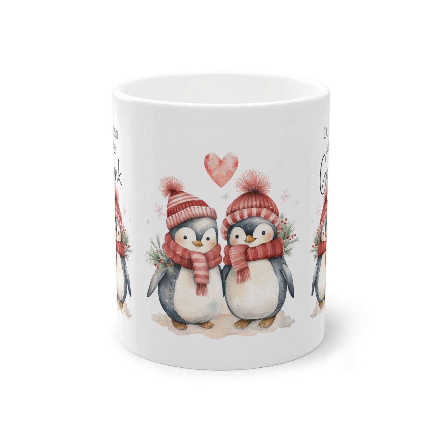 Feier die Liebe in der festlichen Jahreszeit mit unserer einzigartigen Pärchen-Weihnachtstasse, die mit dem zauberhaften Text Du bist mein schönstes Geschenk verziert ist. Diese Tasse ist nicht nur ein romantischer Begleiter für gemütliche Momente zu zweit, sondern auch das ideale Geschenk für deinen Partner / deine Partnerin.