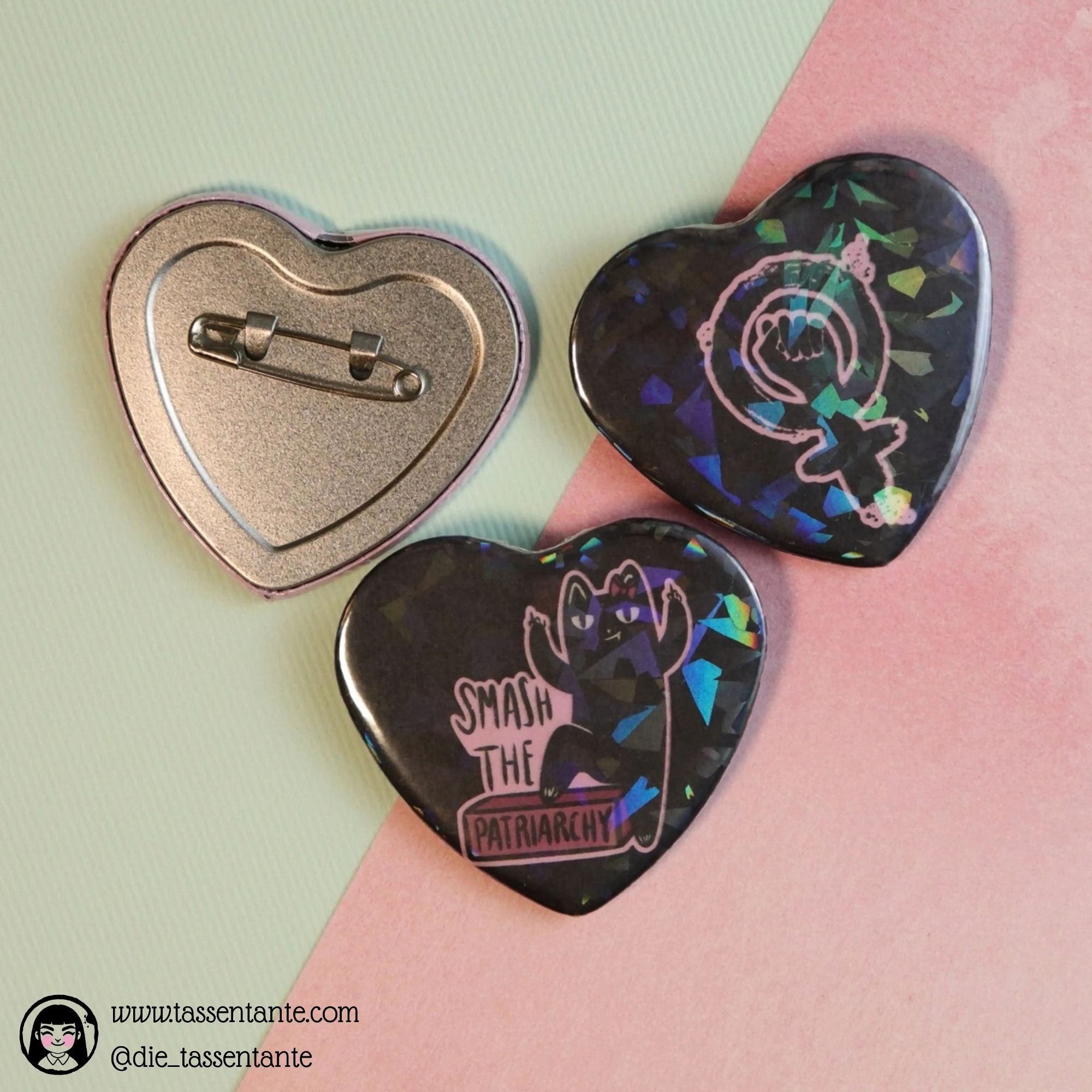 2er Set Herz Buttons Leopold  - Smash the Patriarchy - schwarz