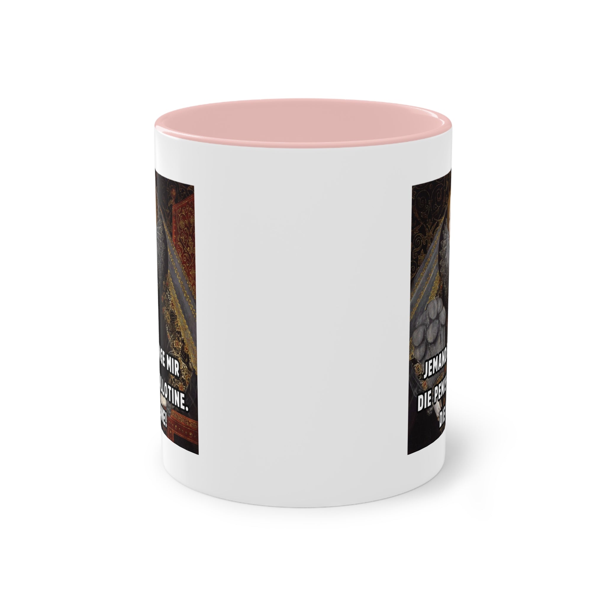 Jemand bringe mir die Penis-Guillotine - DIE KLEINE! | Lustige Meme-Tasse mit historischem Touch