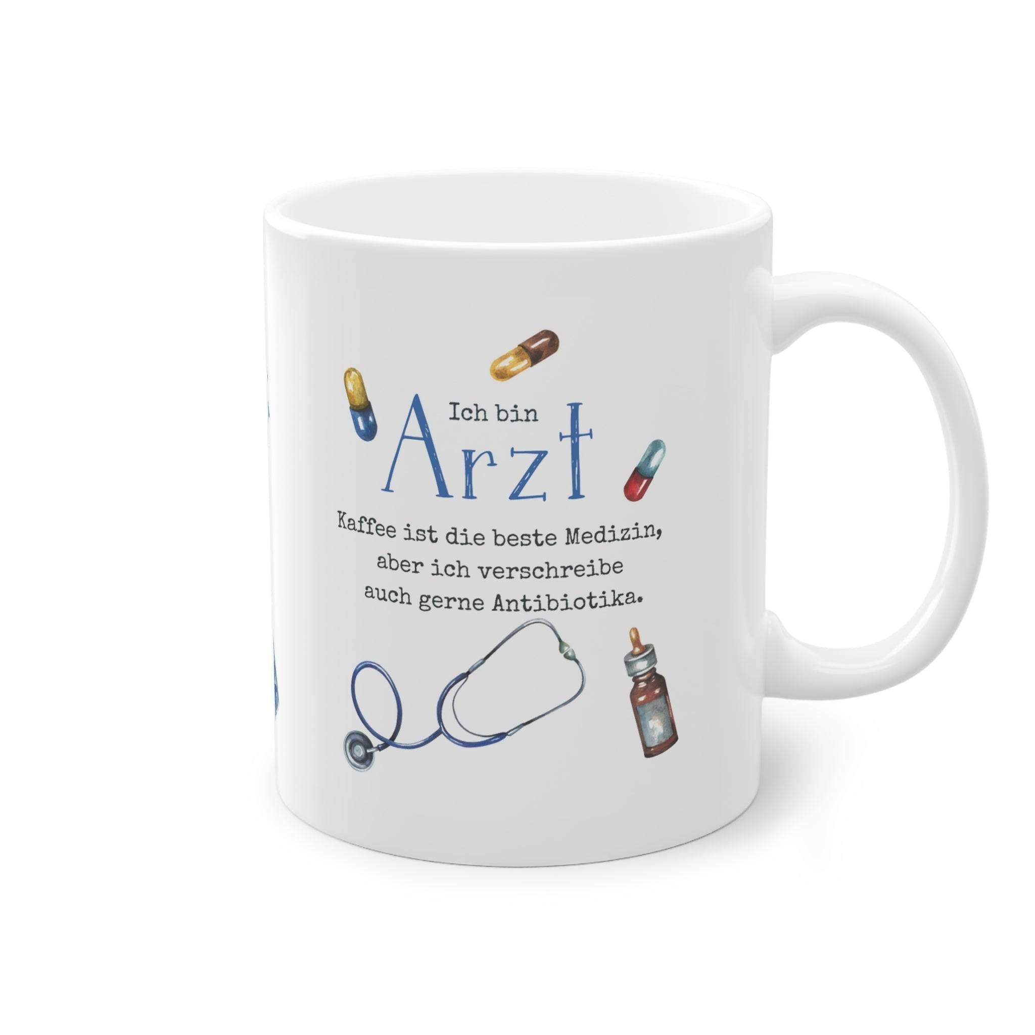 Mache die Kaffeepause deines Arztes zu einem vergnüglichen Erlebnis mit unserer humorvollen Tasse für Mediziner! Ein witziges Geschenk für Ärzte zum Wichteln.